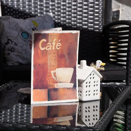 埃舍尔酒店 3*