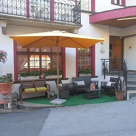 Restaurant Escher 3* לויקרבאד