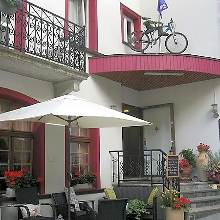 Restaurant Escher אורחן לויקרבאד
