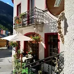 Inn Restaurant Escher 3*